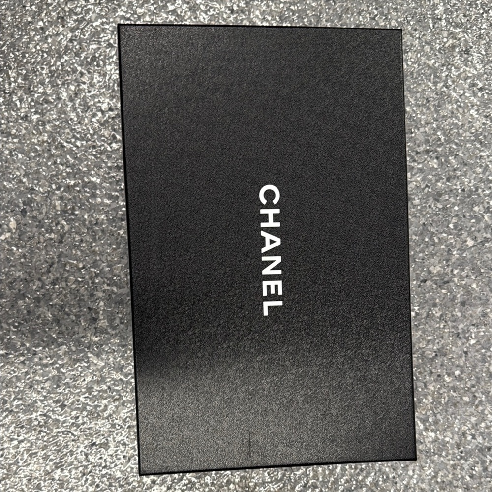CHANEL Black Gift Box